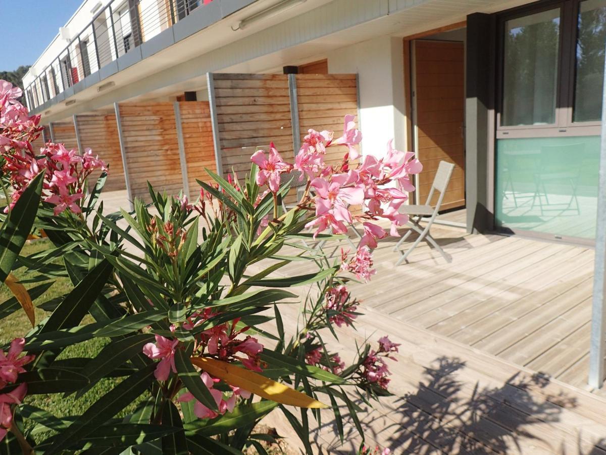 Les Jardins D'Athena Aparthotel Éguilles Exterior foto